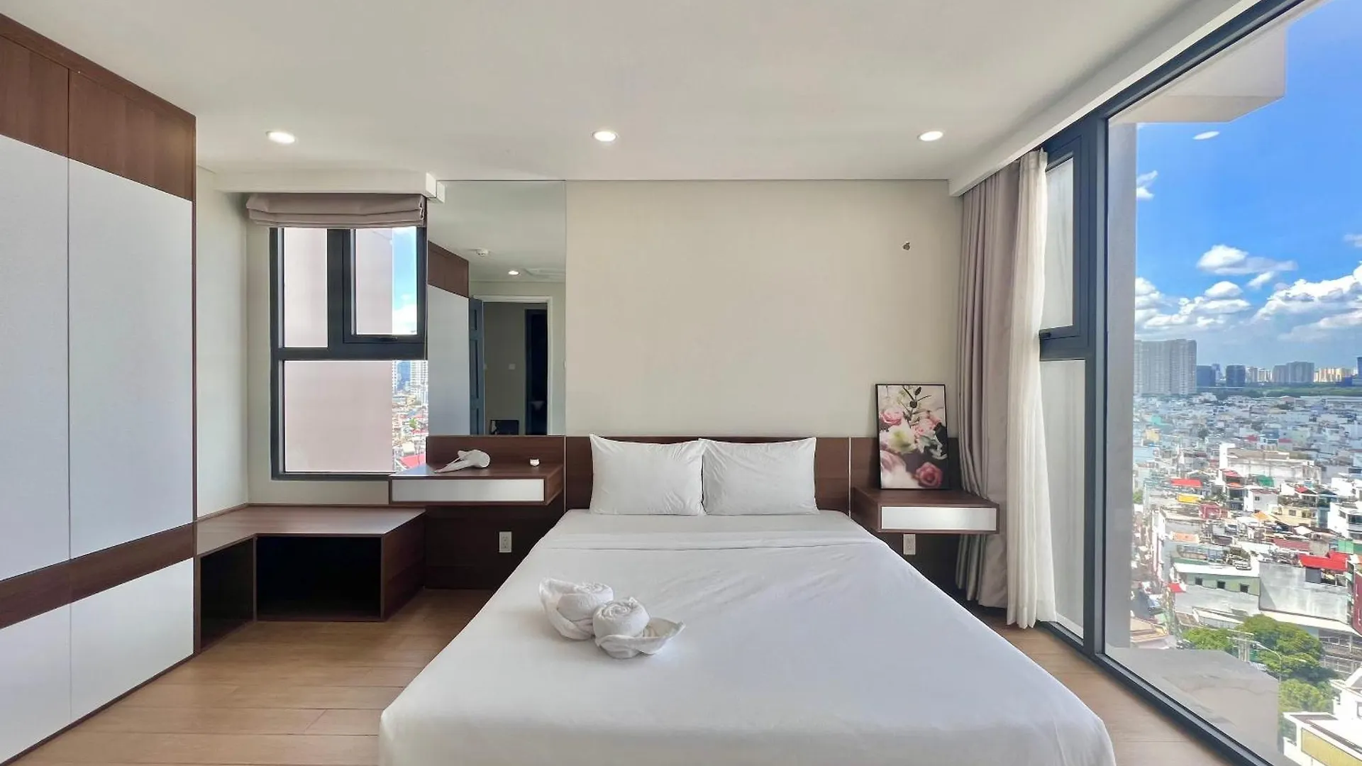 Vinh Hoi Apartments - Luxury Apartment Furnished Suites 호치민