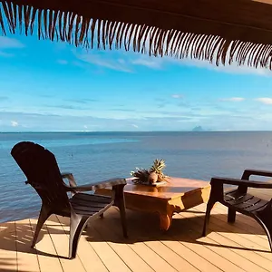 https://ocean-breeze-suite.frenchpolynesia-hotels.com